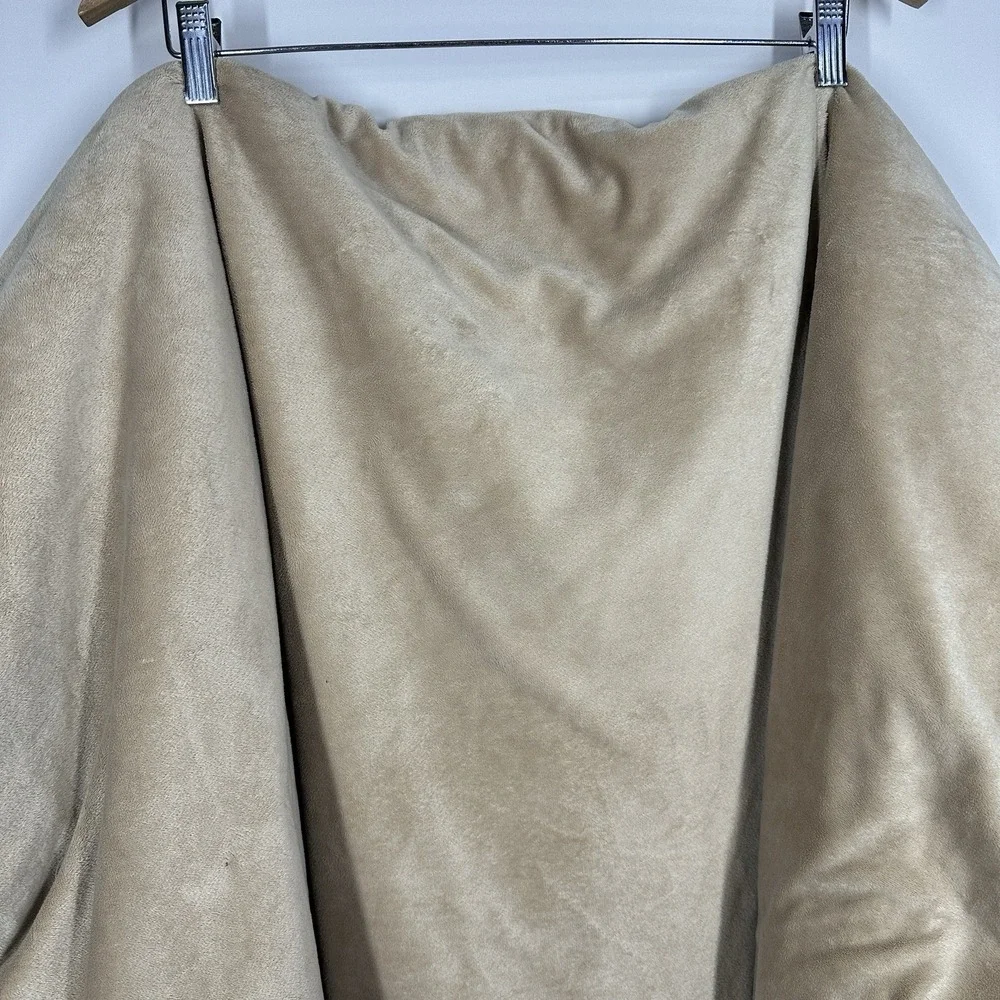 Restoration Hardware Throw Blanket Plush Beige Reversible Faux Fur 45x65